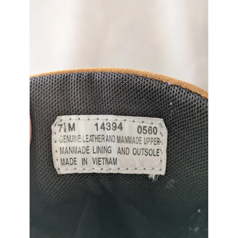Women's Timberland Wedge Chukka  Boots - Size 7.5